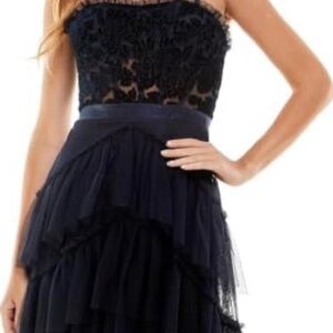 Elegant Black Lace Evening Dress